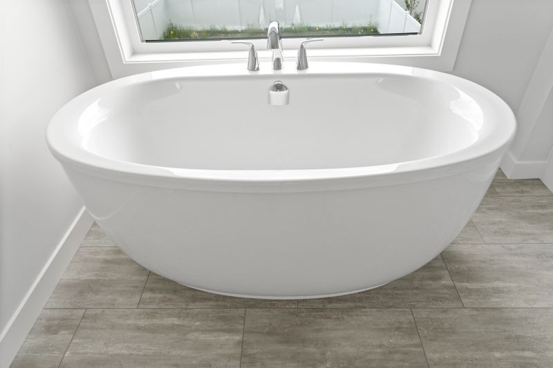 Top Bathtub Installation Companies in Oak Park, MI